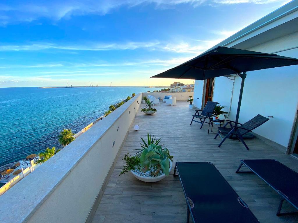 Fronte Mare a Pozzallo in Sicilia - Terrazza delle Sirene - 1