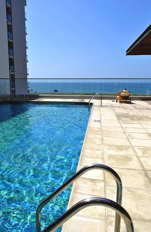 Apartasuite Salinas beach - 4