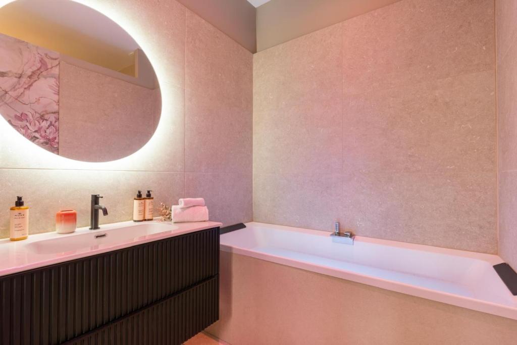 Host Inn Velvy Suite - 4