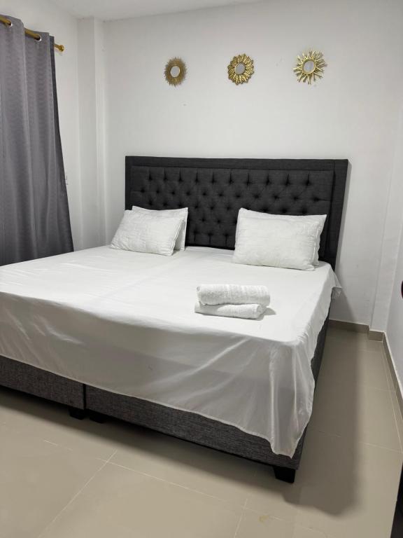 Apartamentos el mochilero frente a la playa piso 1 apto 2 - 2