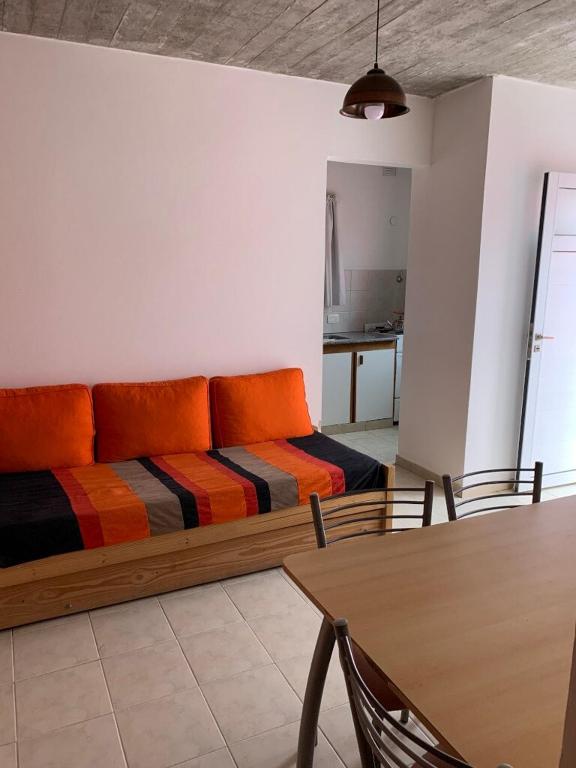Complejo Parador Sur - Dptos Mono Ambiente - 4