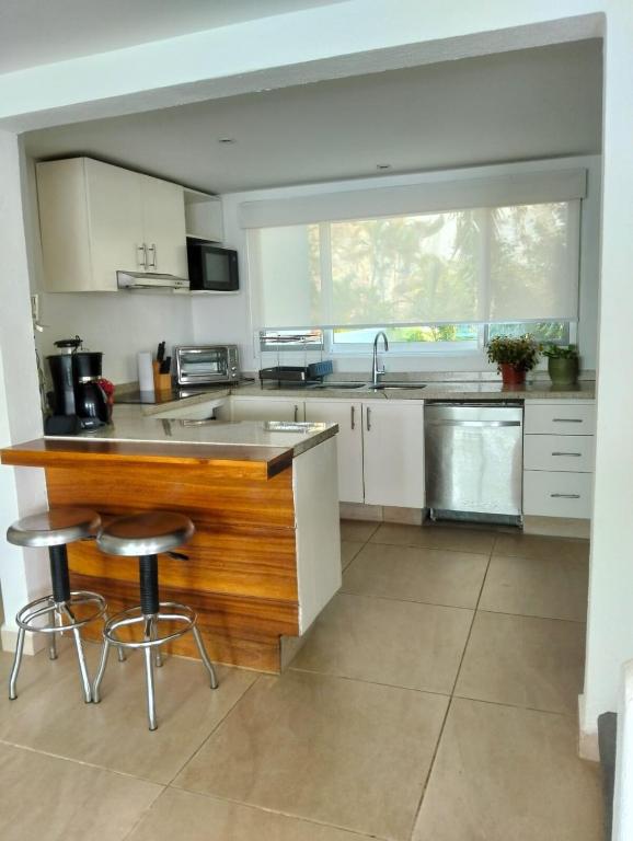 Penthouse with Beautiful View, Jacuzzi and Daily Cleaning - 4