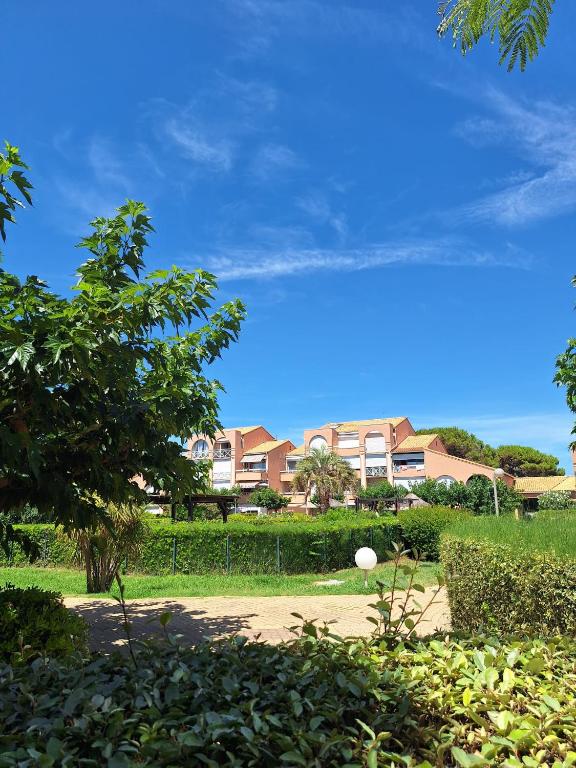 Les Soleillades-T2 pour 5 pers-piscine, parking privé- LaConciergerieByNina - 2