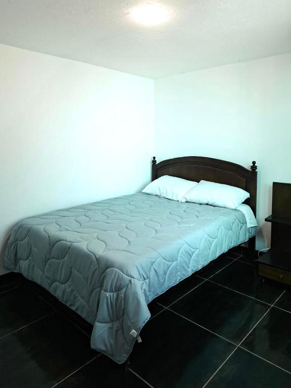 La Casa Blanca Florián, Ventanas de Tisquizoque - 4