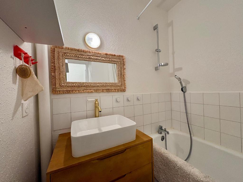 Éclatant Apt 5 pers avec Balcon et Garage - FR-1-323-599 - 5