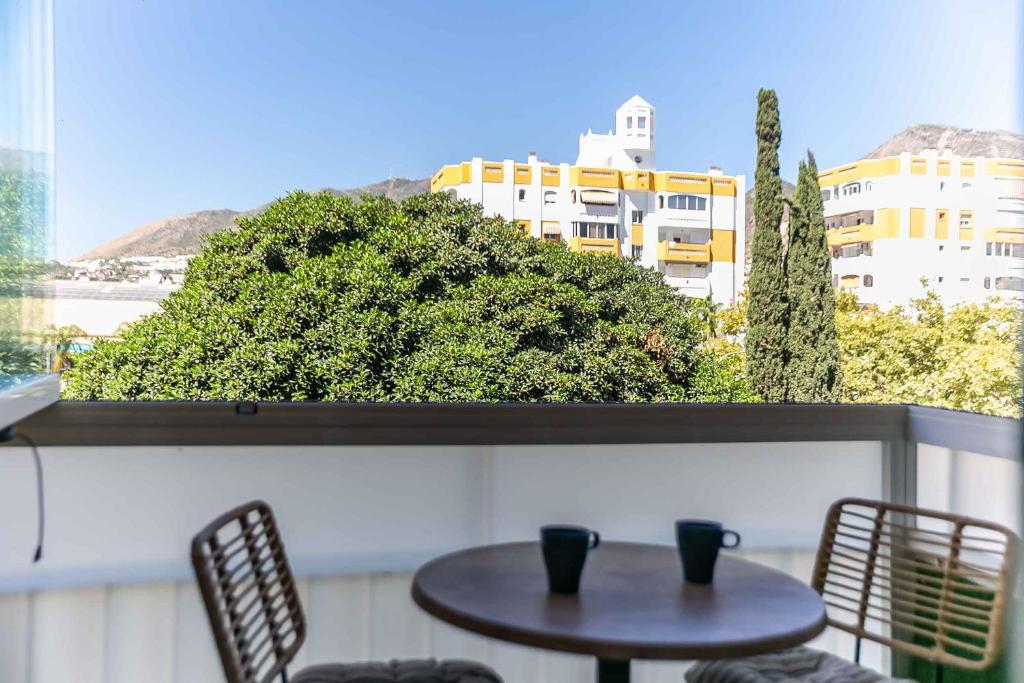 Apartamento Benalmadena ideal renovado playa, piscina y centro - 1