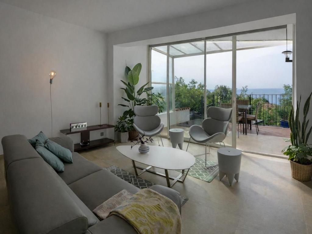ALBA by Danlux Invest - 2