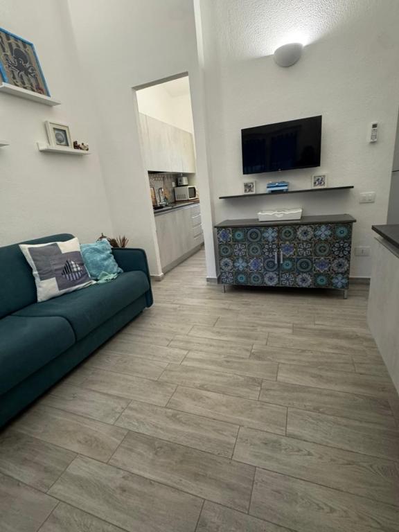 Casa Charlie, vista mare a 2 passi dalla spiaggia - 4