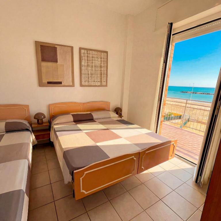 57 Trilocale sul mare - 3