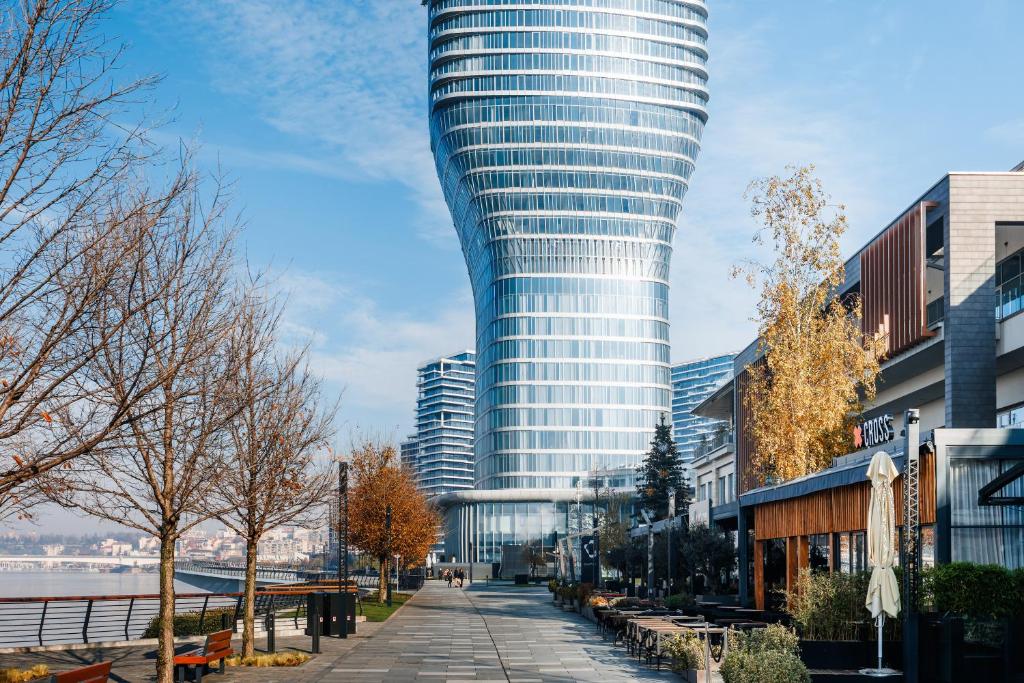 BW Aurora Prime PS4 Free Parking and Terrace - 5