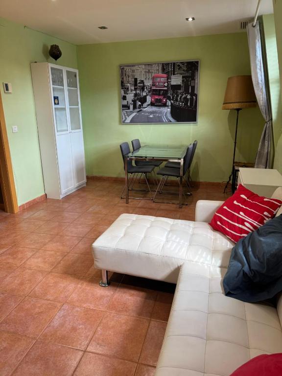 NEW! Apartment for 4 people near the beach in Poblenou - 5