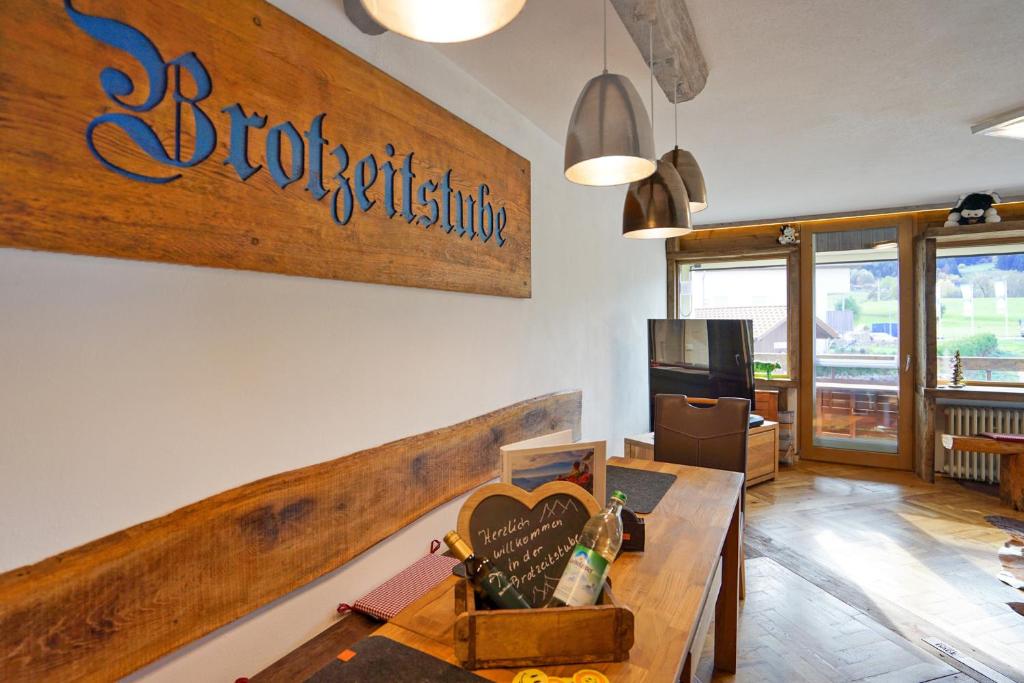 Brotzeitstube - mit KönigsCard! - 5