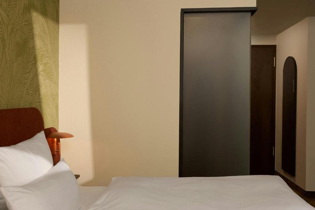 The Cloud One Frankfurt-Metropolitan — Hotel rooms in Frankfurt am Main, Hesse