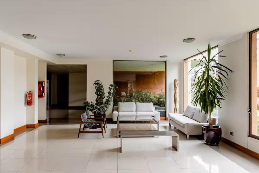 Habitación en lo mejor de Las Condes en Santiago, Chile - 4