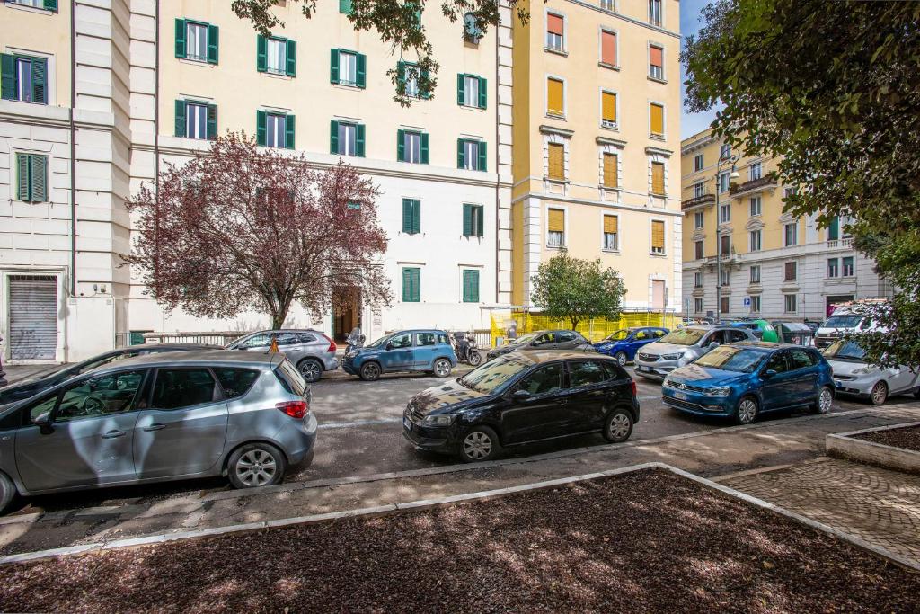 Roma Mazzini Signature - 2