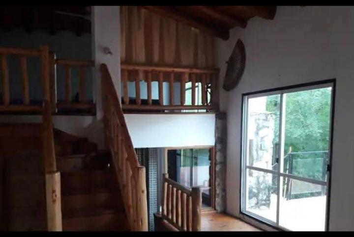 Chalet de piedra y madera - 2