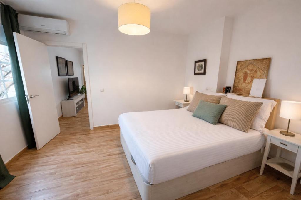 Noctua 012 Estepona Oldtown 3 - 5