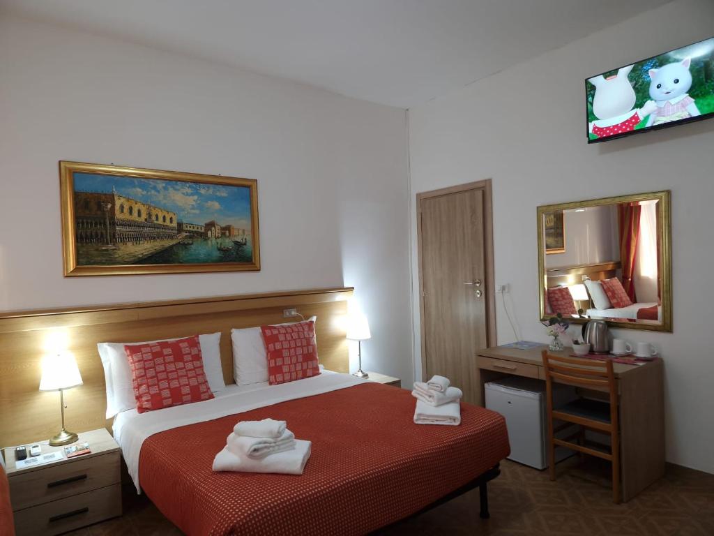 Hotel Tito - 4
