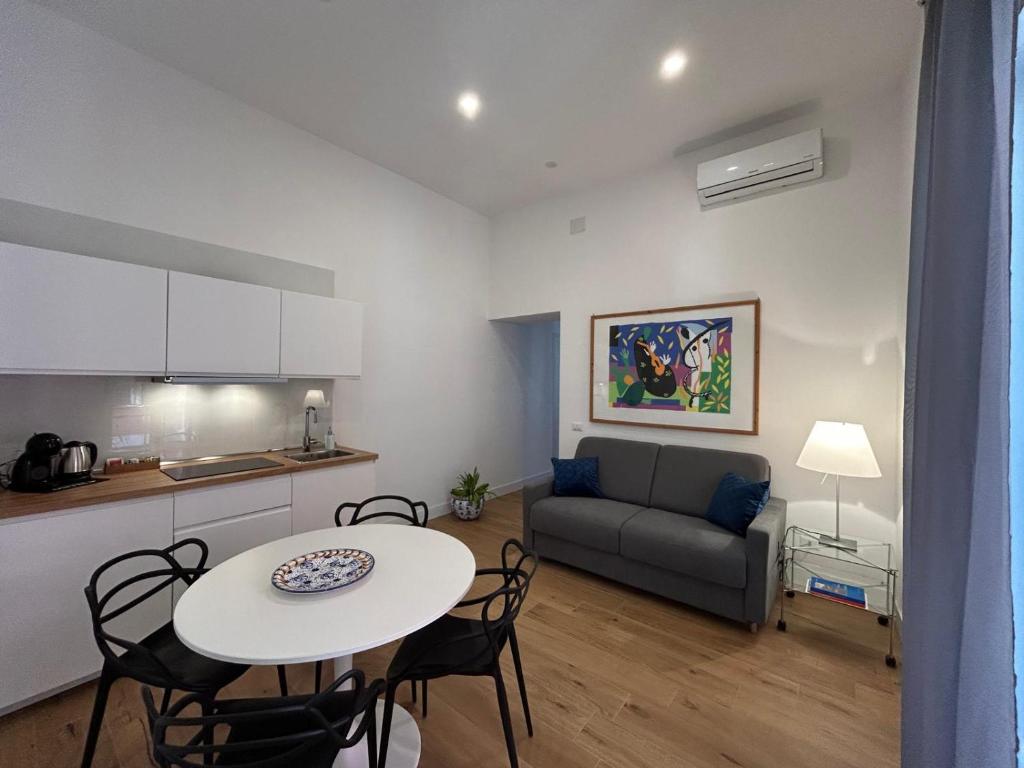 Naples Guest House - Arenella - 2