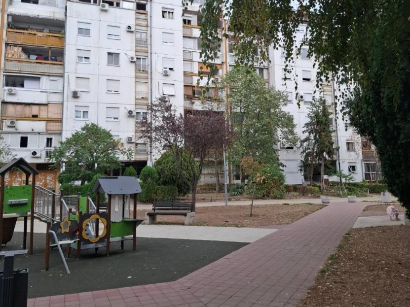 Serbian home - Gandijeva 162, free parking, blok 44 - 3