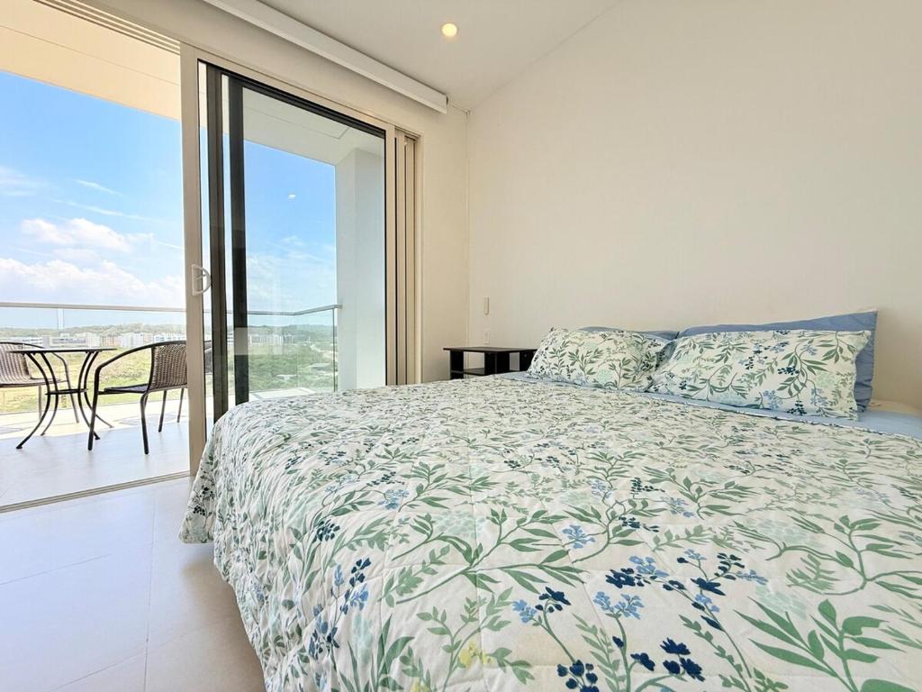 Modern Loft in Resort-Style Condo - Cartagena - 2