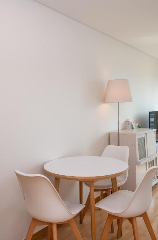 홍대 코지룸 거실