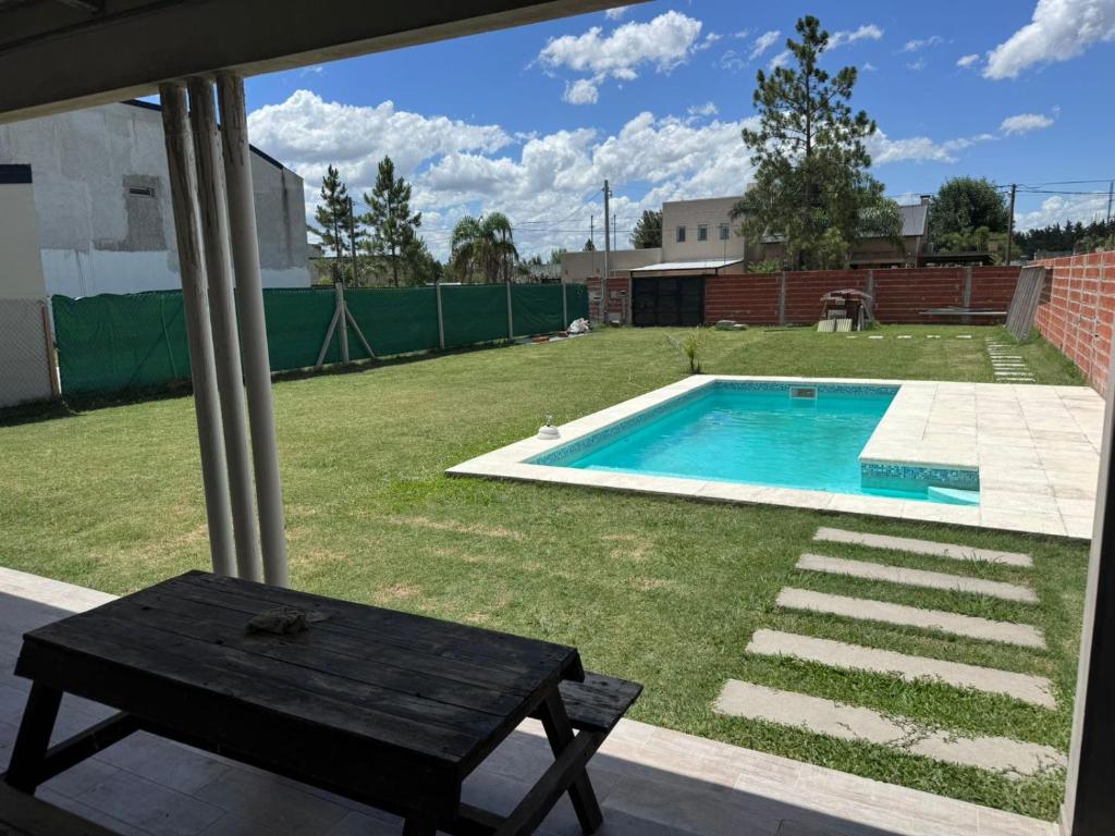 Casa con pileta en Gualeguaychu - Pueblo belgrano - 4