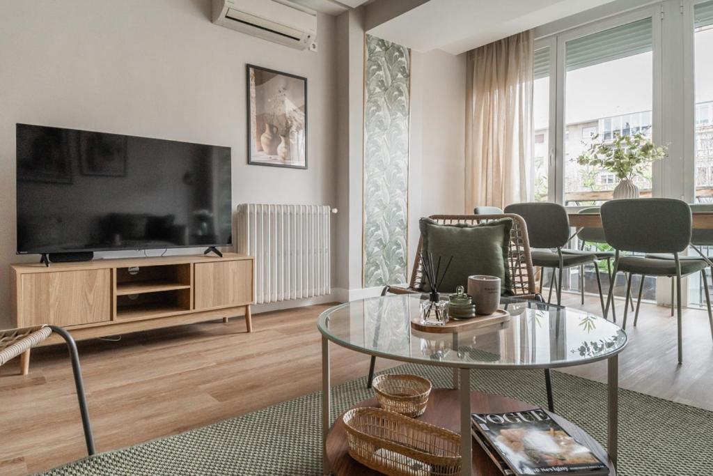 Exclusive cozy -2Bdrs 1.5Baths-Bernabéu - 3