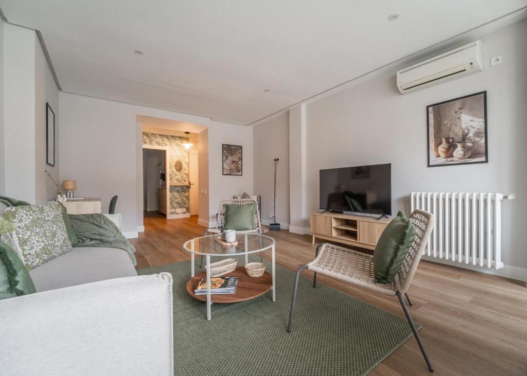 Exclusive cozy -2Bdrs 1.5Baths-Bernabéu - 4