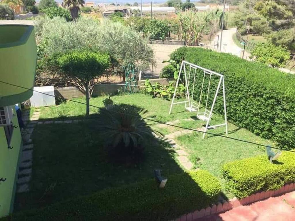 Apartment in a villa with a relaxing pool - 4