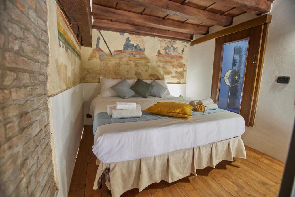 LikeHome ViaVecchie 1Rooms 2prs - 1