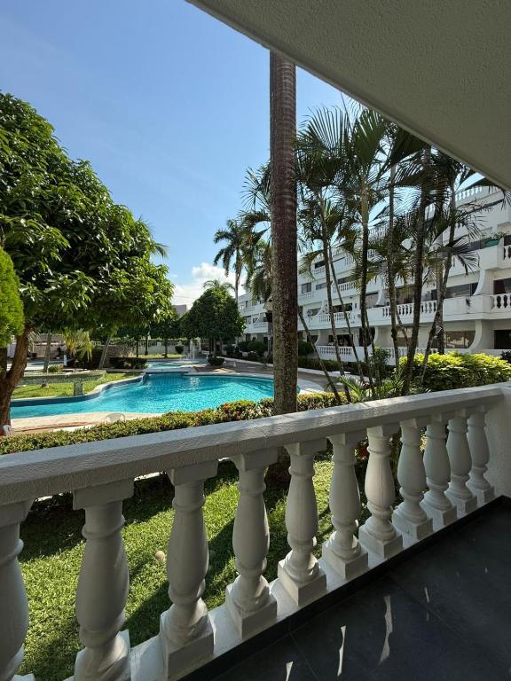 Apartamento Moderno con Piscina y Terraza en Ricaurte cerca a Girardot - 1