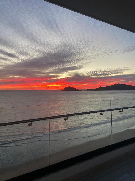 Excelente vista al mar - 2