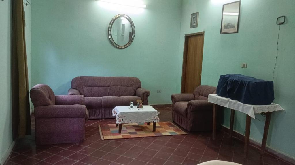 Casa Privada con Pileta, quincho y Parking Gratis en Altos - 4