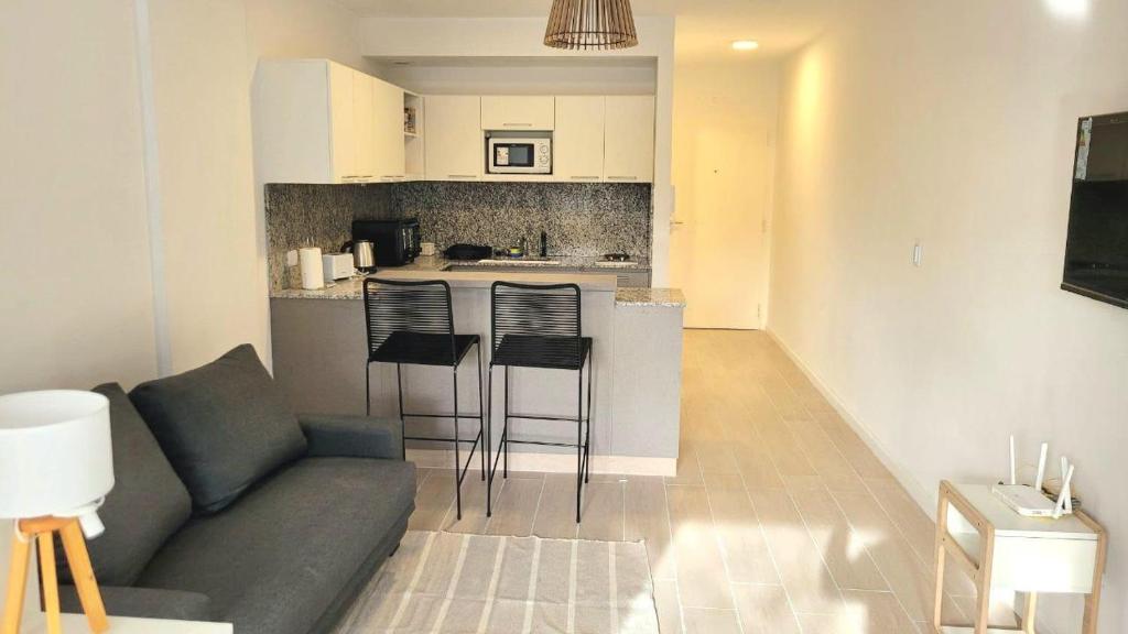 Departamento nuevo con amenities y pileta - 3