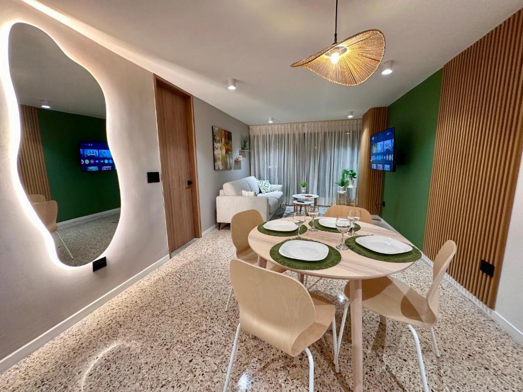Best location - modern apartamentos in Granada - 1