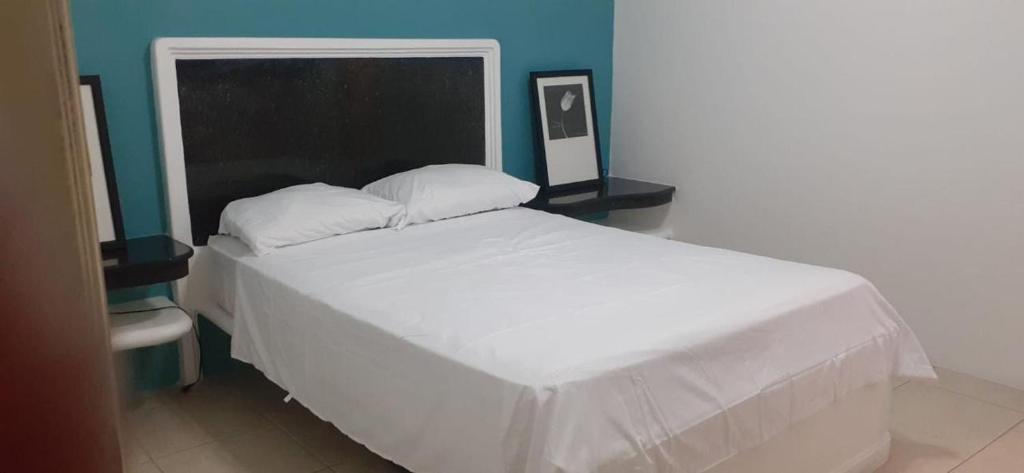 Family apartment in San Lorenzo, Salinas - 4