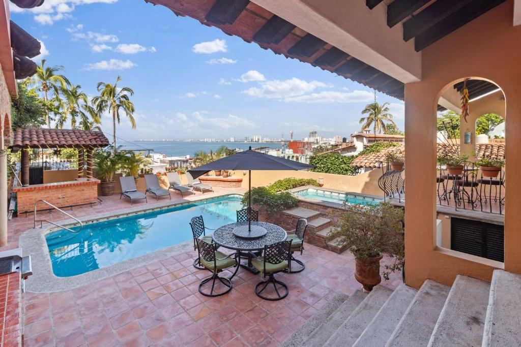 Private Oceanview Retreat, Steps to Malecon & Zona Romantica - 5