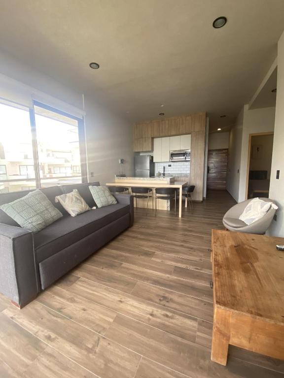 Beachfront apartment with private Jacuzzi - 2