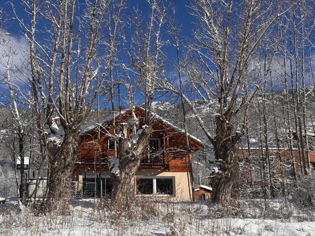 Large Family cosy Apartment Near Slopes with 3 Parking Spaces - 2