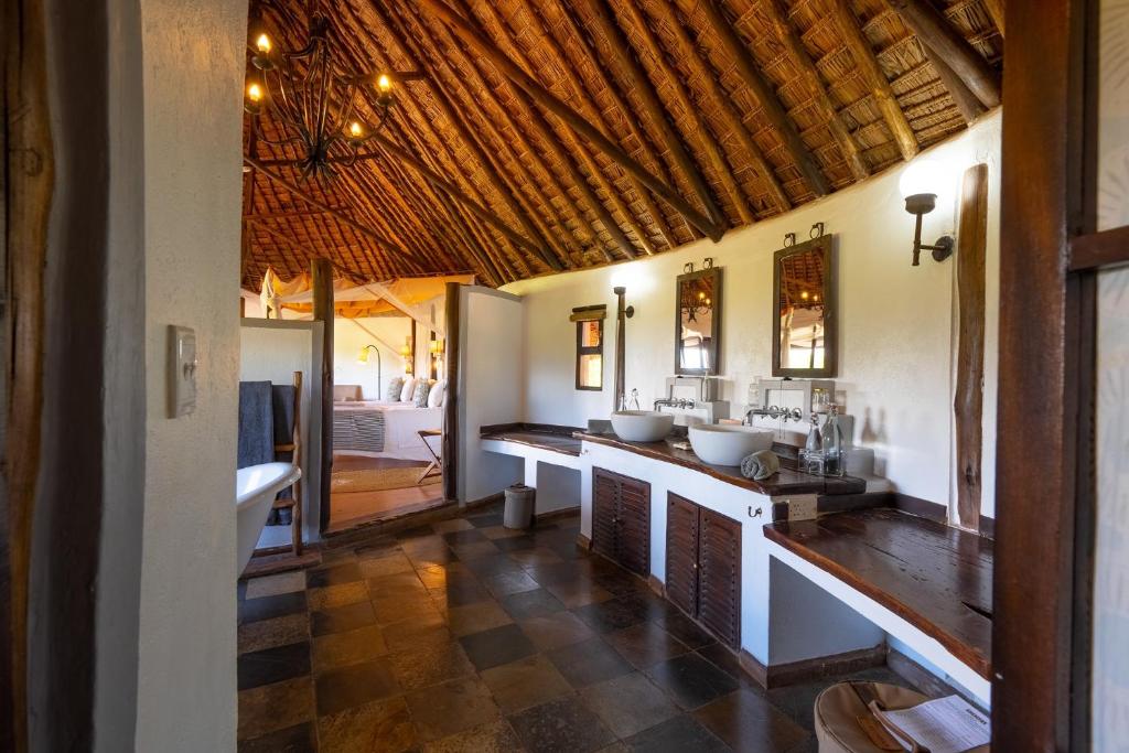 Bathroom, Tawi Lodge in Amboseli National Park