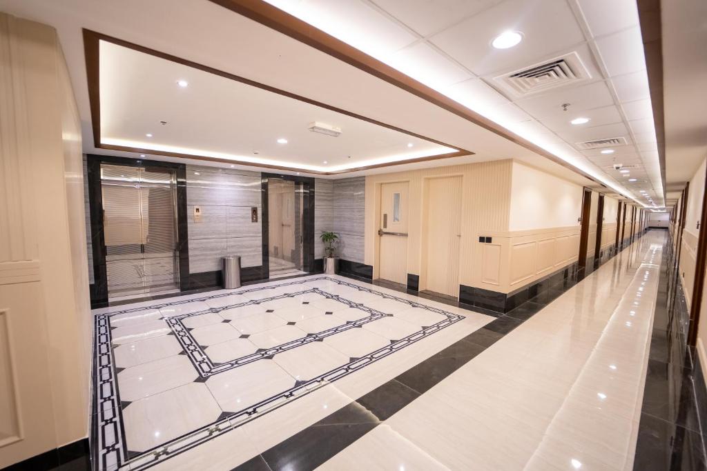 スマナ ホテル (Smana Hotel)