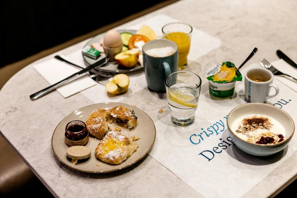 Đồ ăn và thức uống