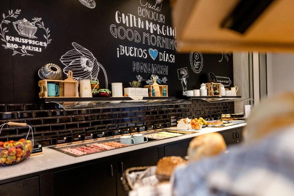 Đồ ăn và thức uống