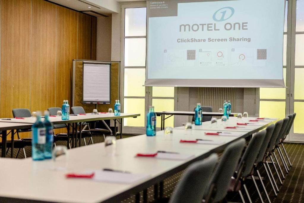 Phòng họp/ hội nghị