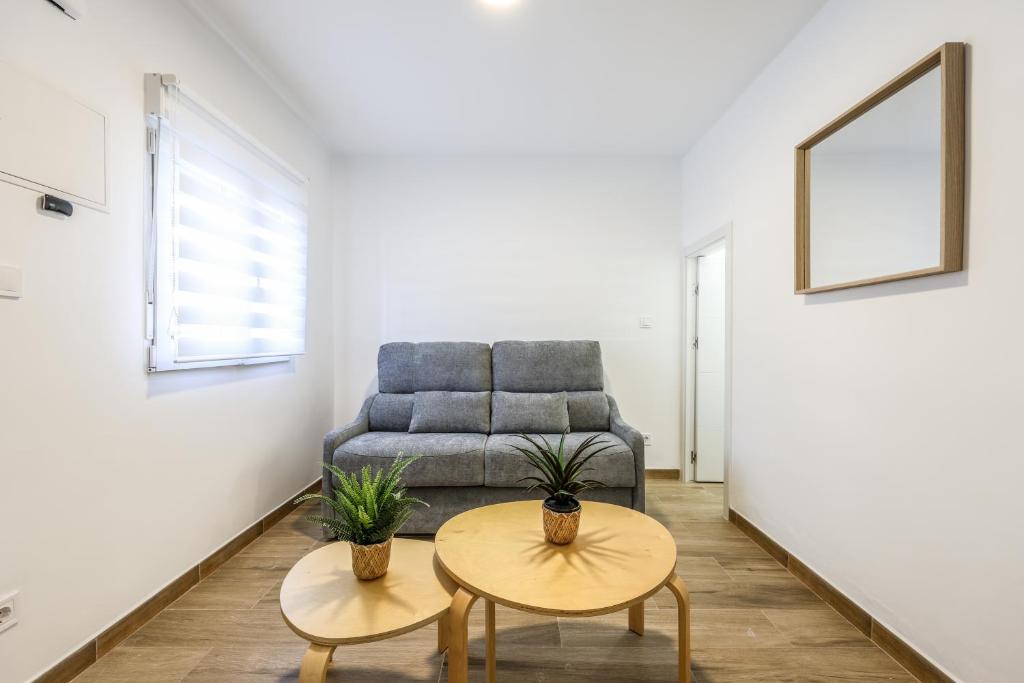 Bright Modern Home with Terrace - 3