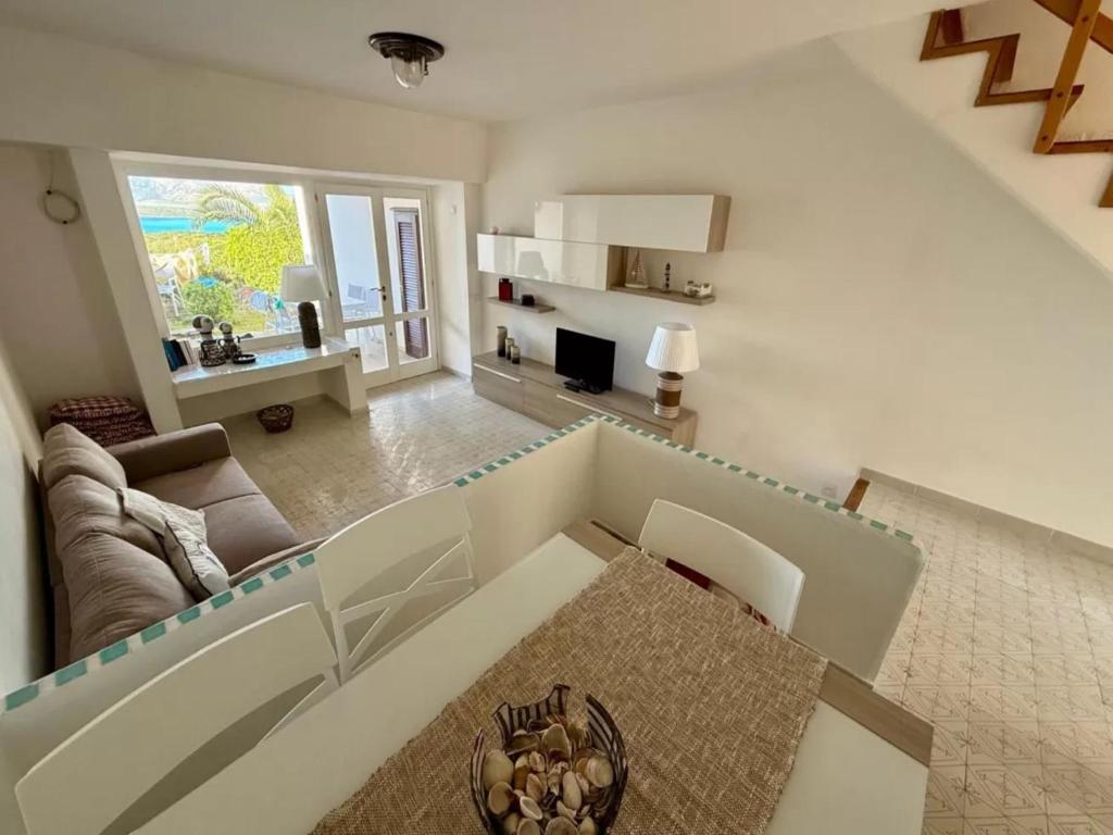 Stunning sea view in a private setting - 3