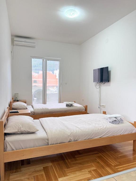 ADAIST Apartments Budva Free Parking & Balcony - 3
