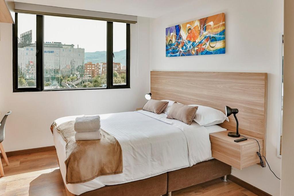 Studio with Views in the Heart of Pasadena - 1