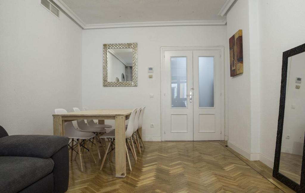 Madrid City Center with Garage 3 bedrooms 2 baths - 2